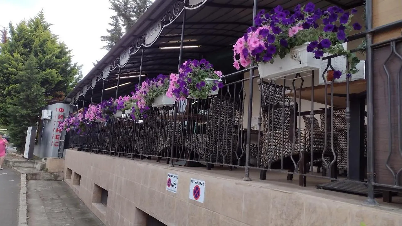Family Hotel Black Sea Sunny Beach 2*,