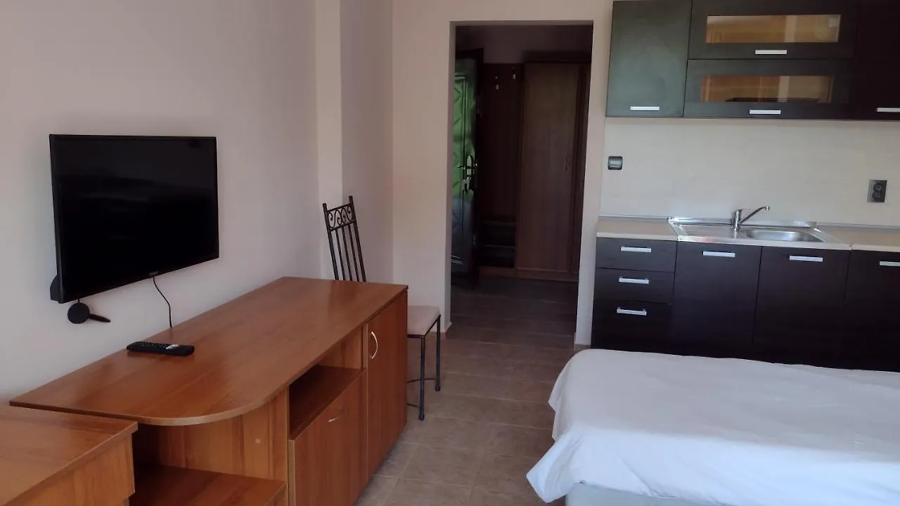 Family Hotel Black Sea Sunny Beach 2*,